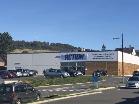 Neufchatel en Bray- zone commerciale -Marcotte Promotion